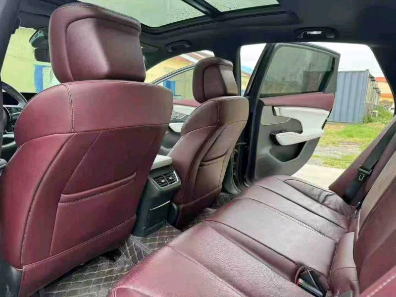 徐州23年别克君越6