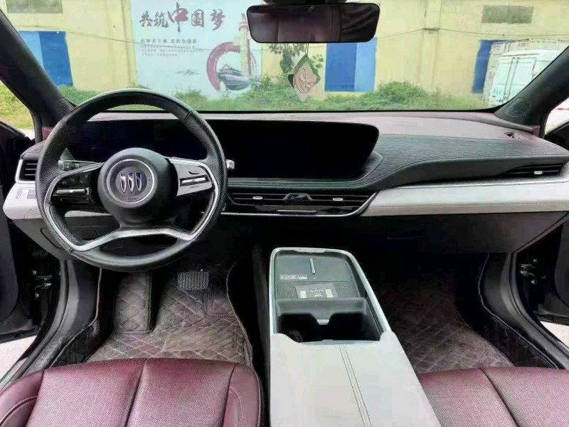 徐州23年别克君越8