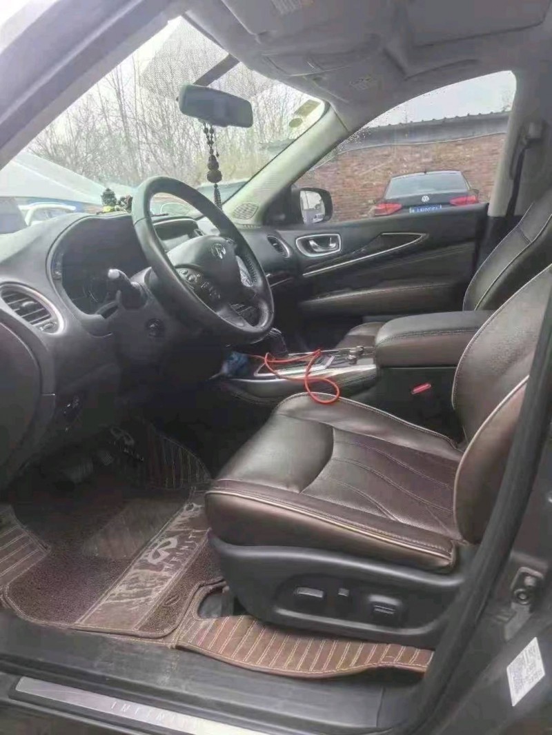 新鄉21年英菲尼迪QX604