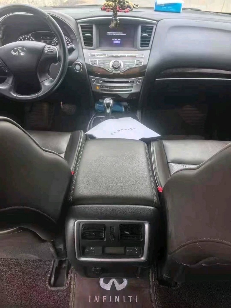 新鄉21年英菲尼迪QX605