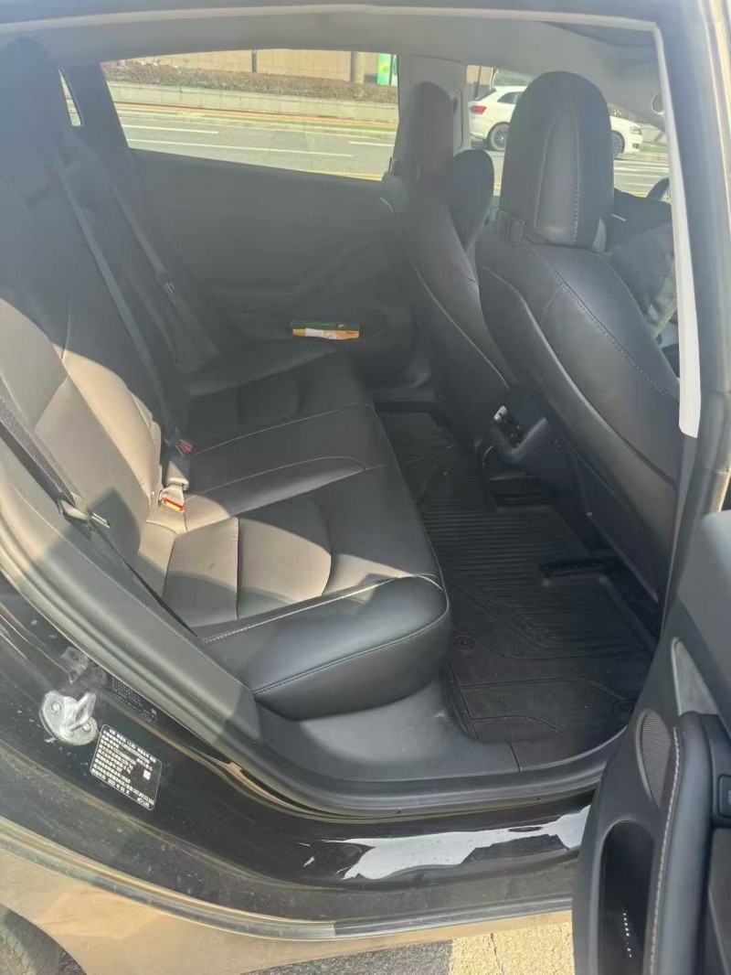 汕头23年特斯拉MODEL 35