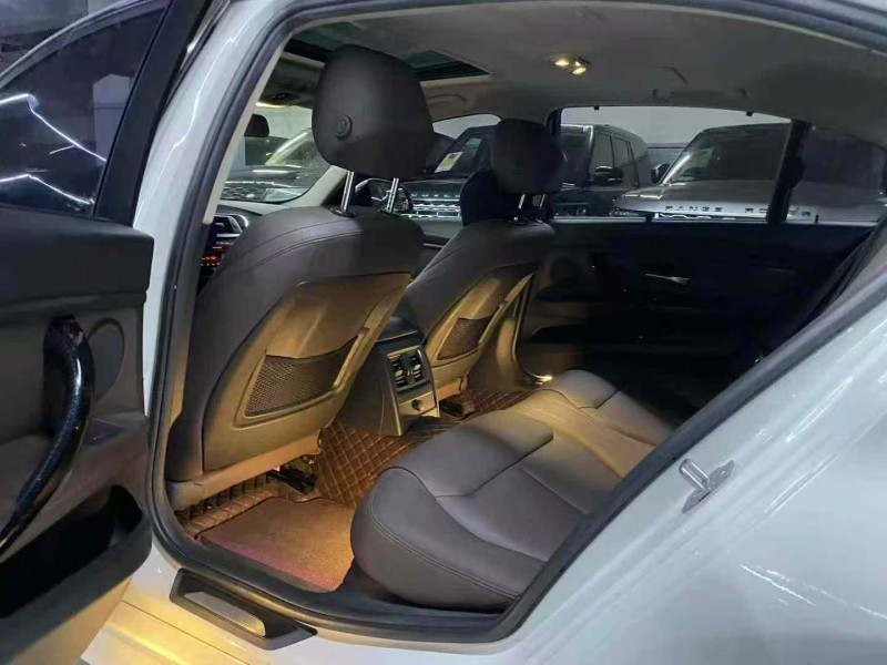 珠海18年宝马3系5