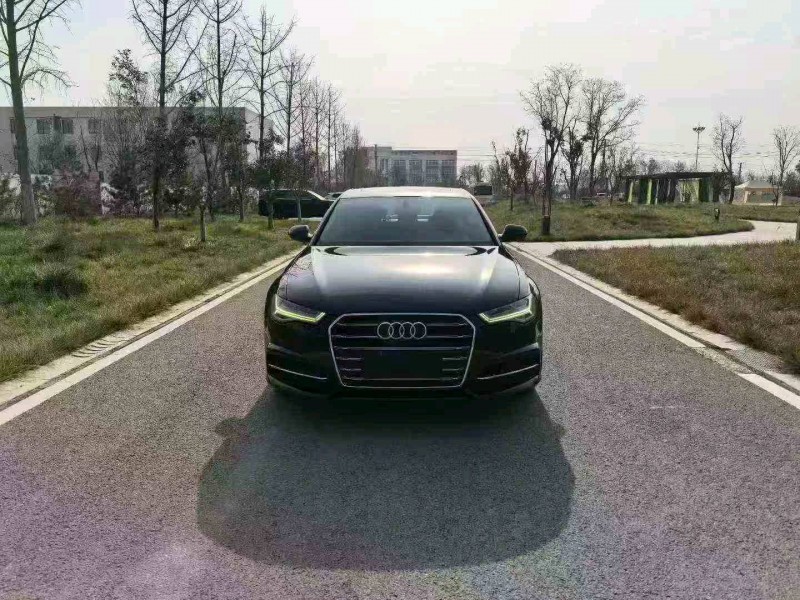 济宁19年奥迪A6L1