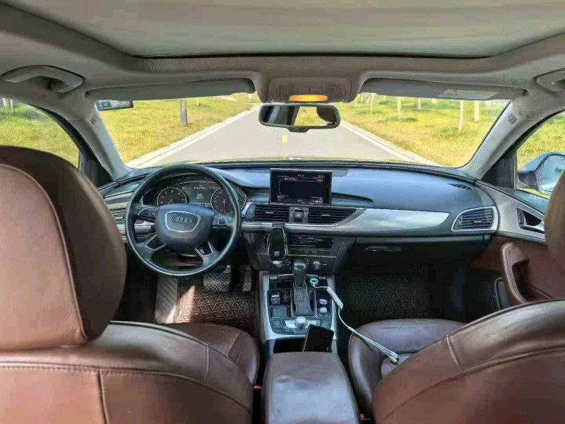 济宁19年奥迪A6L5