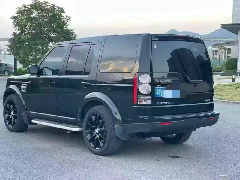 珠海15年路虎发现7