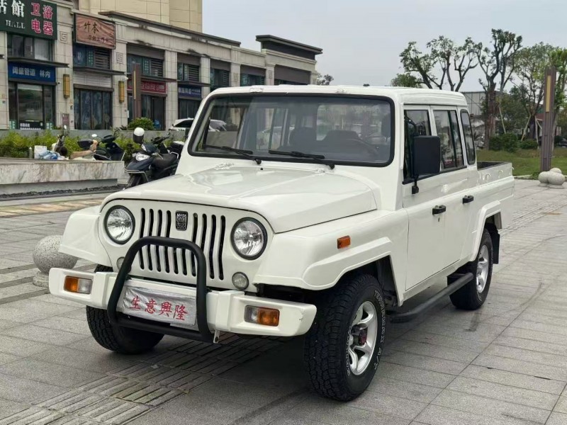 湛江18年北汽制造战旗皮卡2