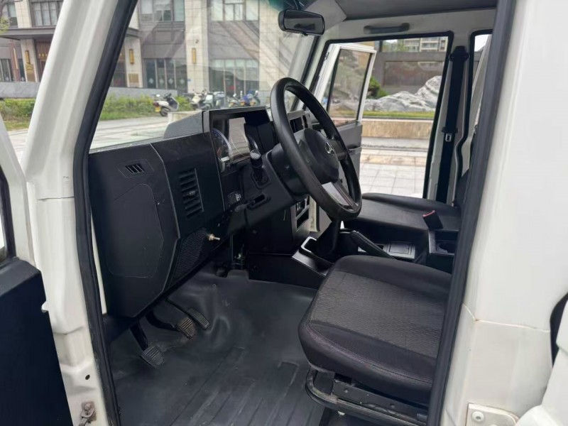 湛江18年北汽制造战旗皮卡5