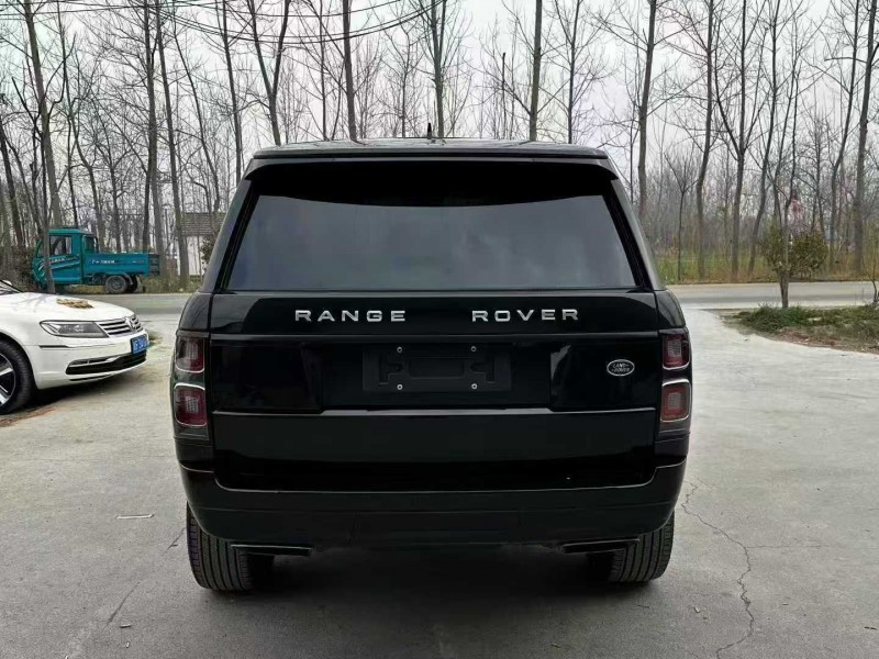 徐州17年路虎攬勝行政9