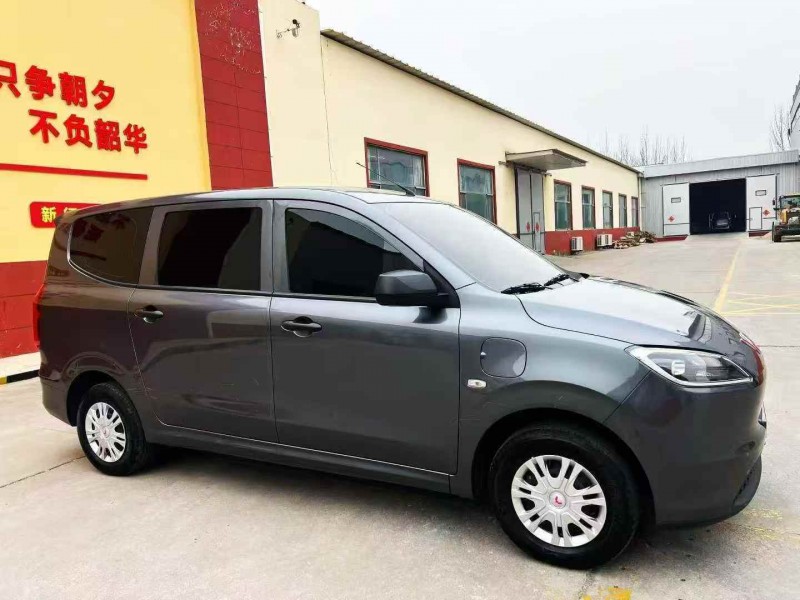 棗莊24年五菱汽車宏光3