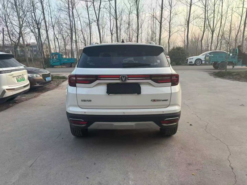 徐州19年長安汽車CS359