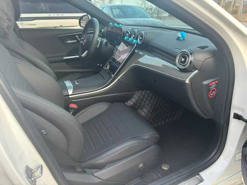 徐州24年奔驰CL7