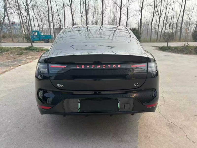 徐州24年零跑汽車C019