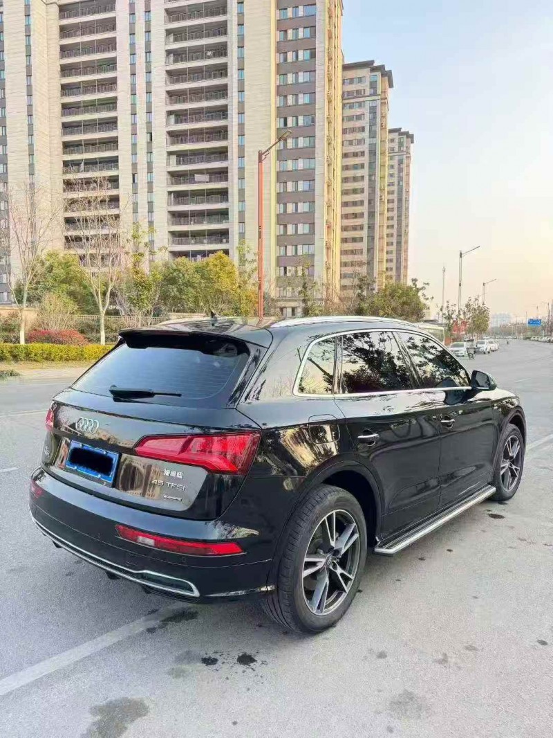 铜陵20年奥迪Q58