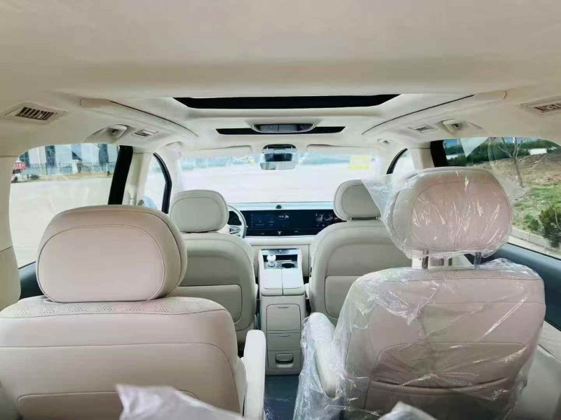 烟台25年岚图汽车梦想家5