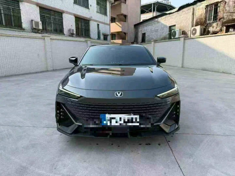 汕头23年长安汽车UNI1