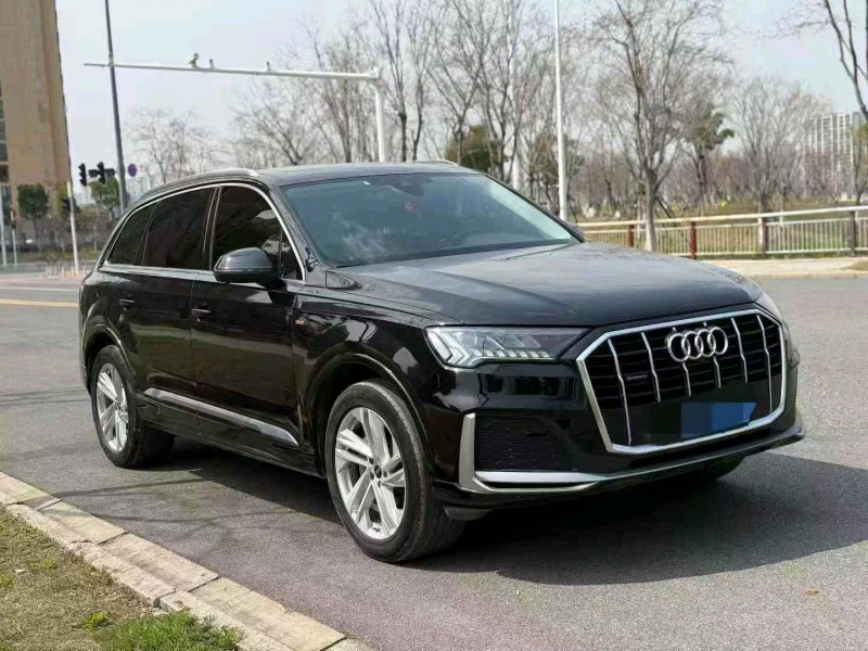 鄂州20年奥迪Q73