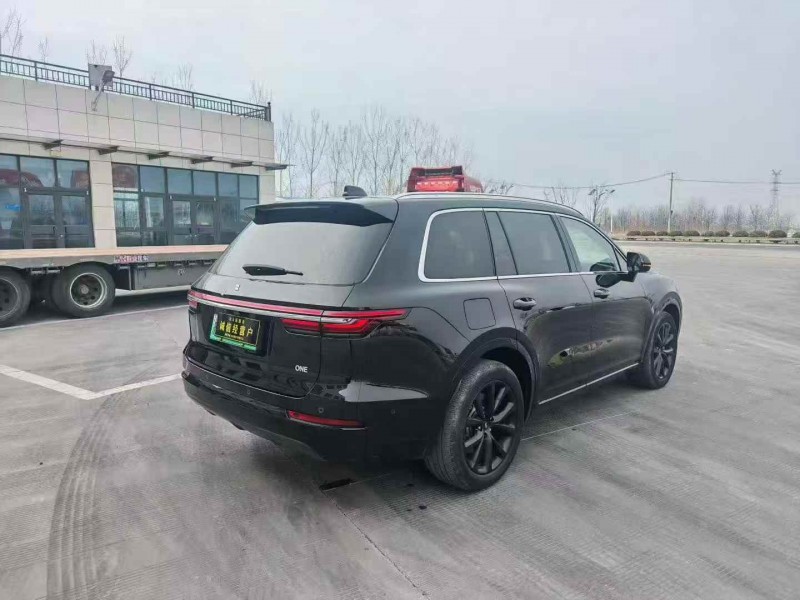 常州21年理想理想ONE8