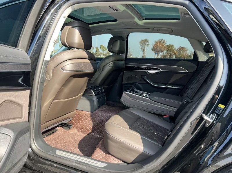 淮安23年奥迪A8L5