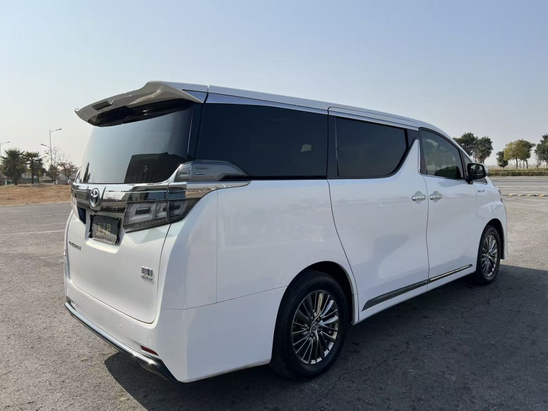 盐城20年丰田埃尔法9