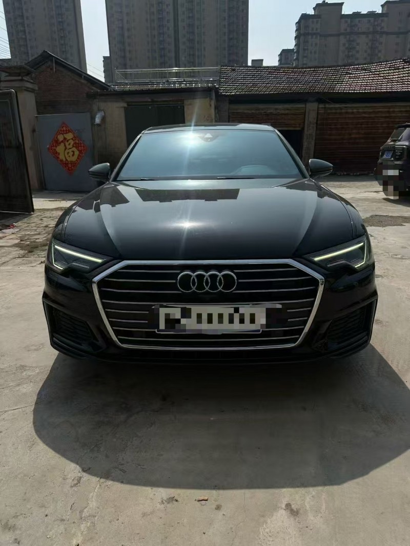 济宁22年奥迪A6L1