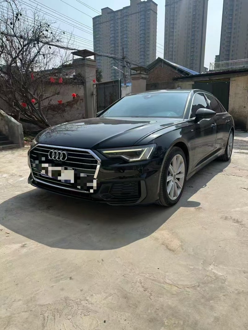 济宁22年奥迪A6L3