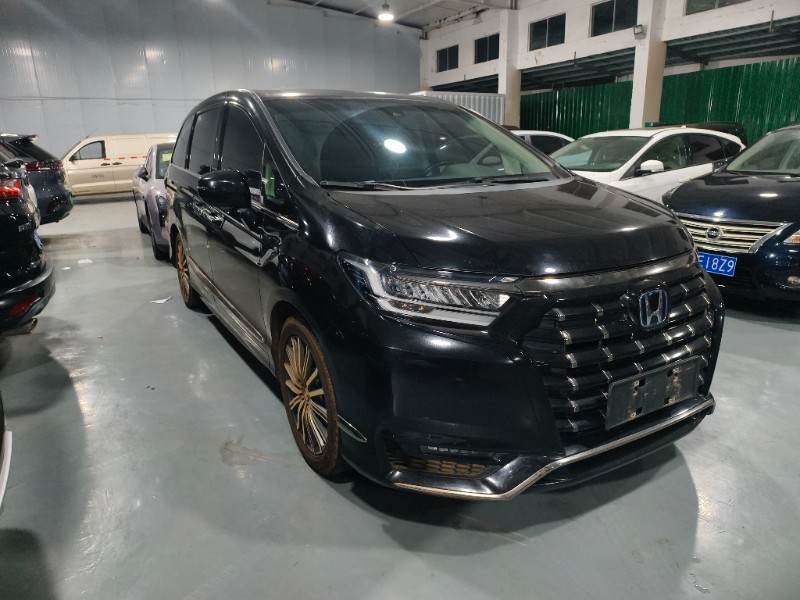 海口22年本田艾力紳3