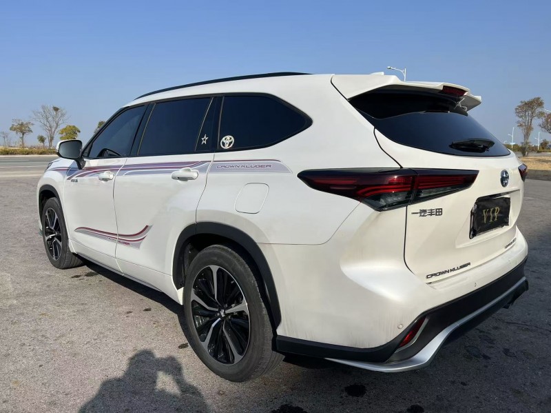 盐城24年丰田皇冠6