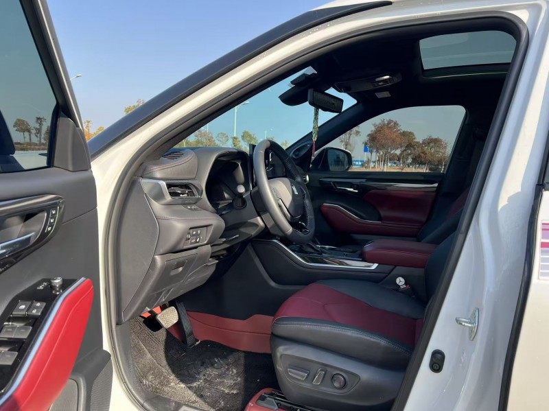 盐城24年丰田皇冠9