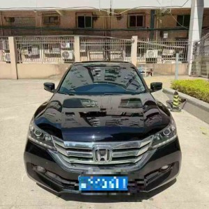 佛山15年本田雅阁