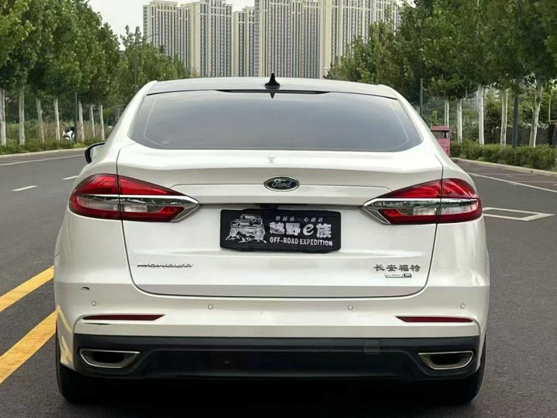 郑州20年福特蒙迪欧8