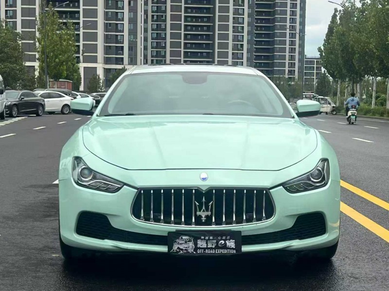 郑州17年玛莎拉蒂Ghibli1