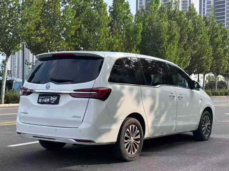 鄭州22年別克GL89