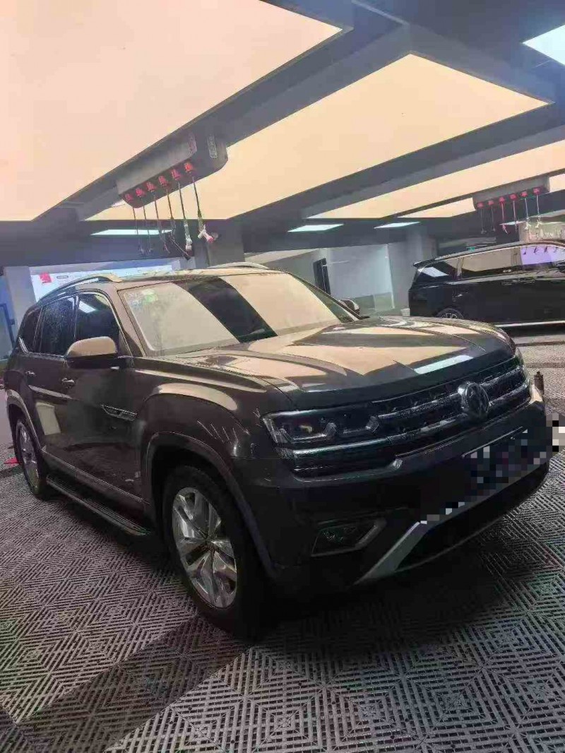 温州17年大众途昂2