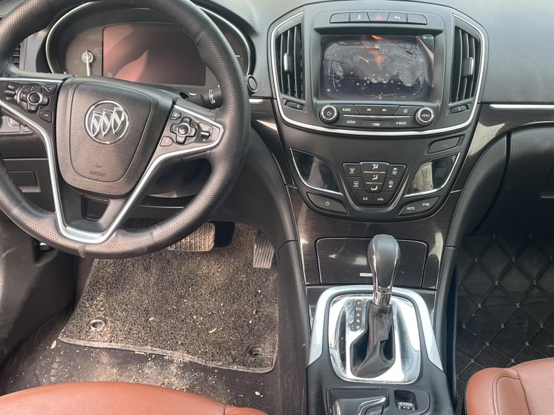 济宁14年别克君威4