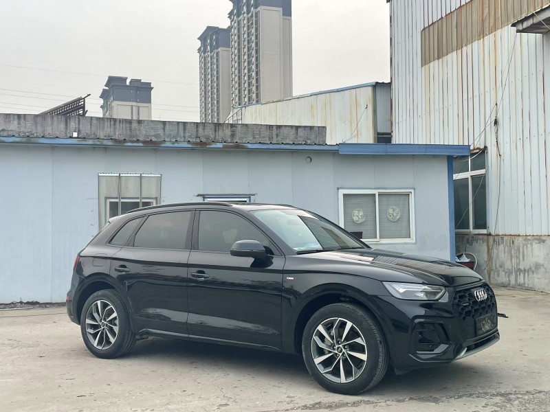 济宁23年奥迪Q52