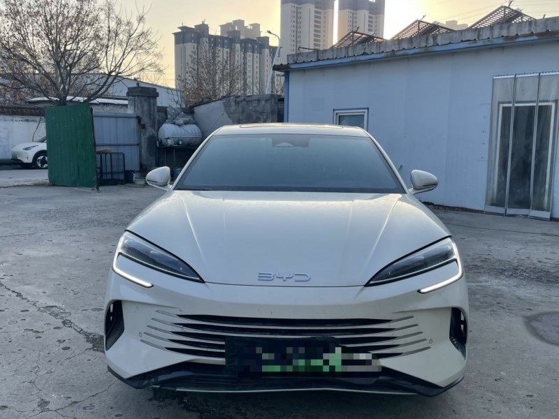 濟寧24年比亞迪海豹1