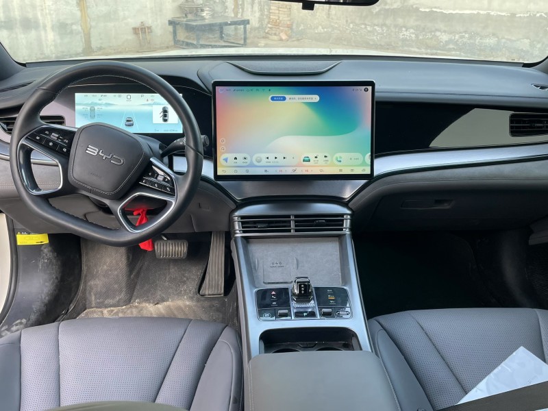 濟寧24年比亞迪海豹4