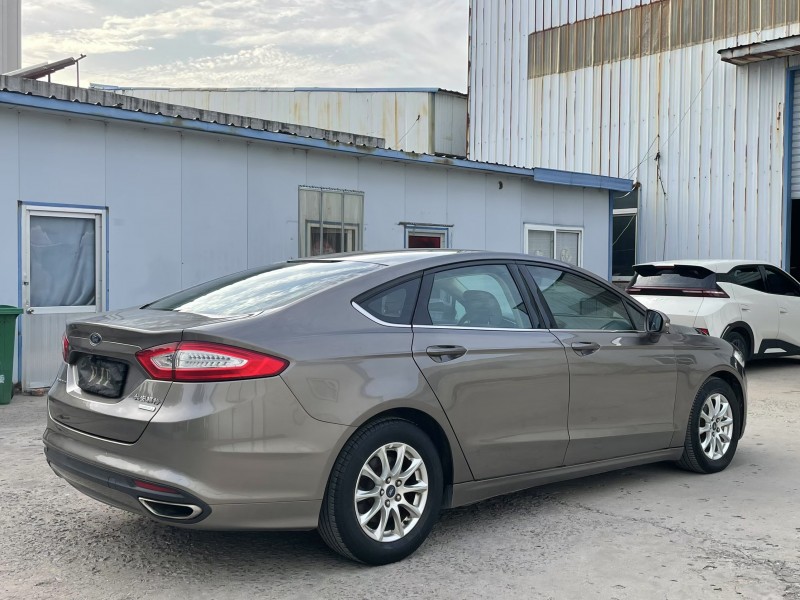 济宁14年福特蒙迪欧7