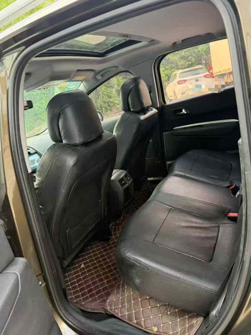 乐山16年东风标致4