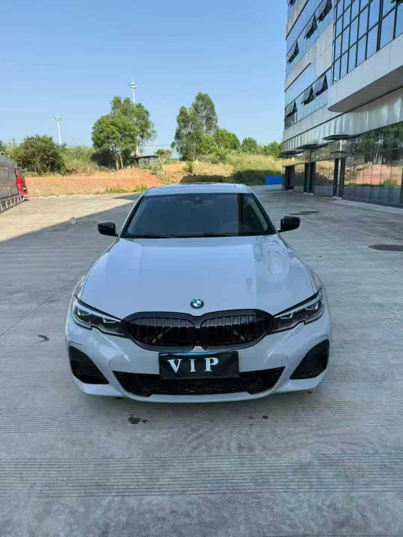 乐山19年宝马3系1