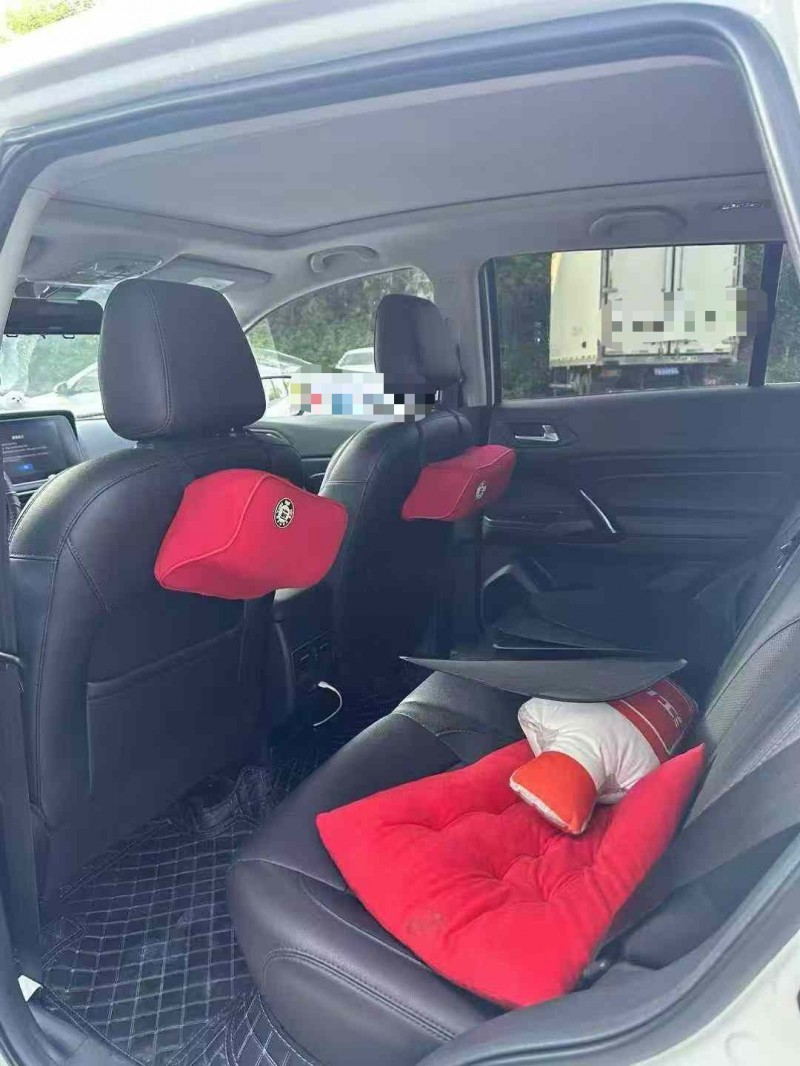 乐山19年传祺GS44