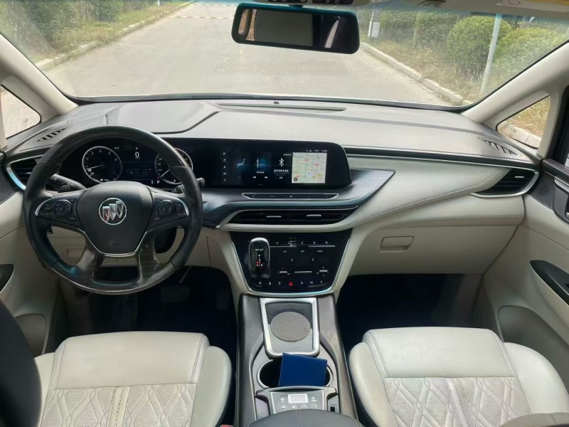 濟寧20年別克GL84