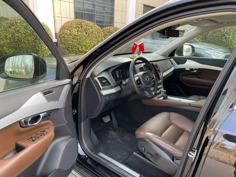 济宁19年沃尔沃XC905