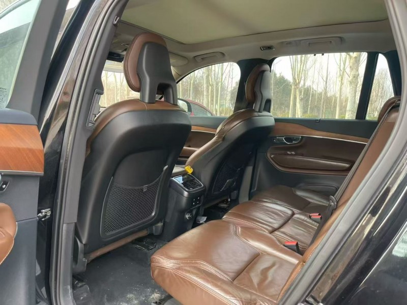 济宁17年沃尔沃XC905