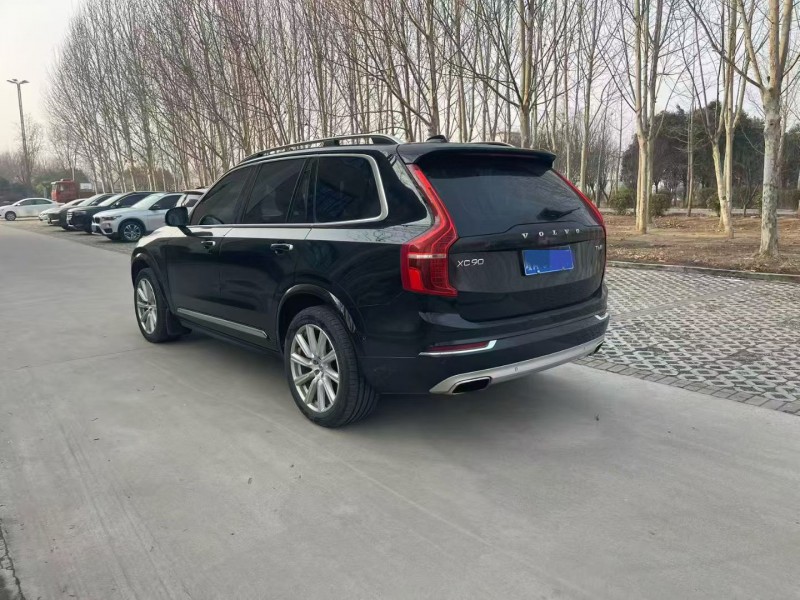 济宁17年沃尔沃XC908