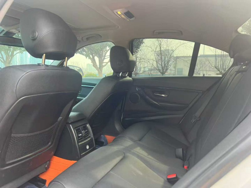 郑州17年宝马3系6