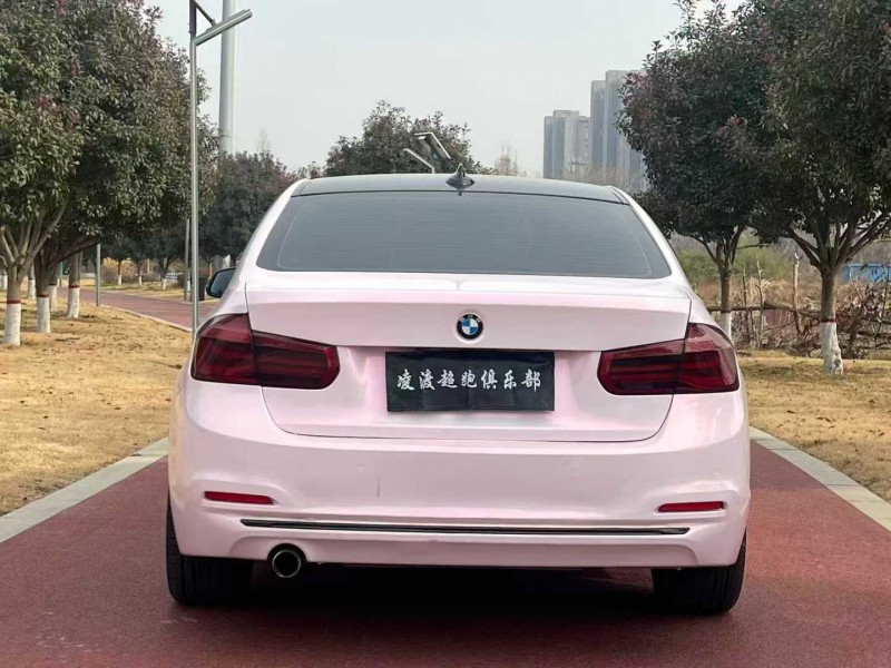 郑州17年宝马3系8