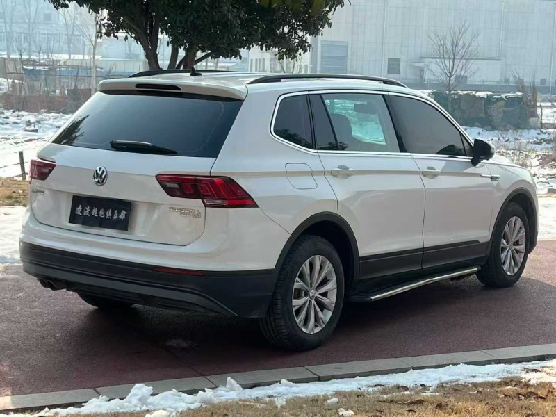 郑州17年大众途观7