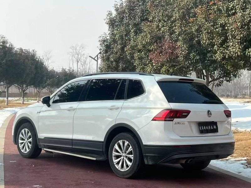 郑州17年大众途观9