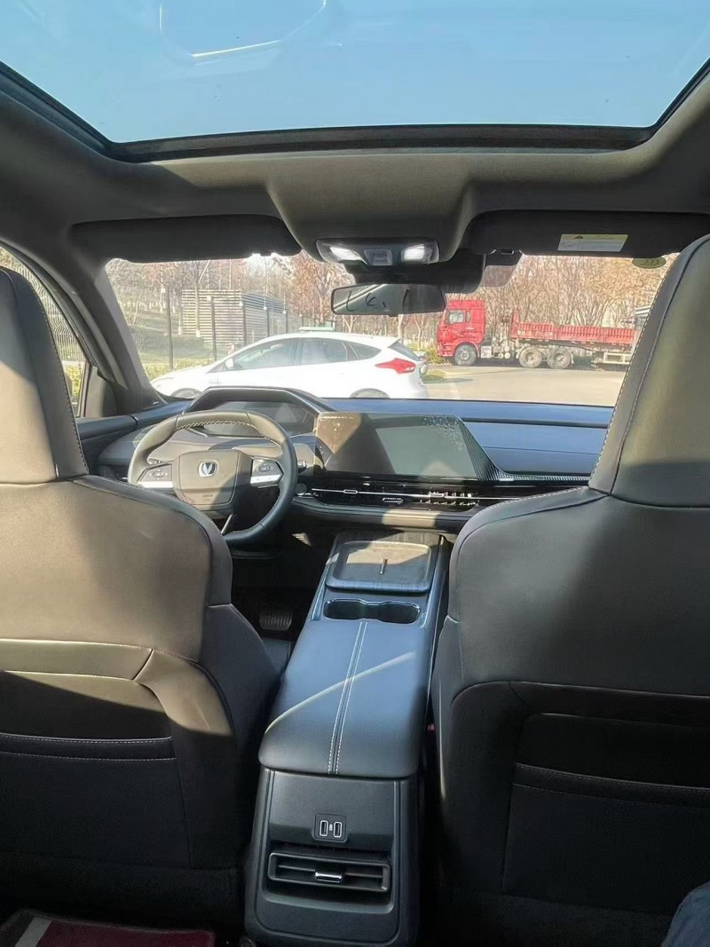 济宁25年长安汽车CS559